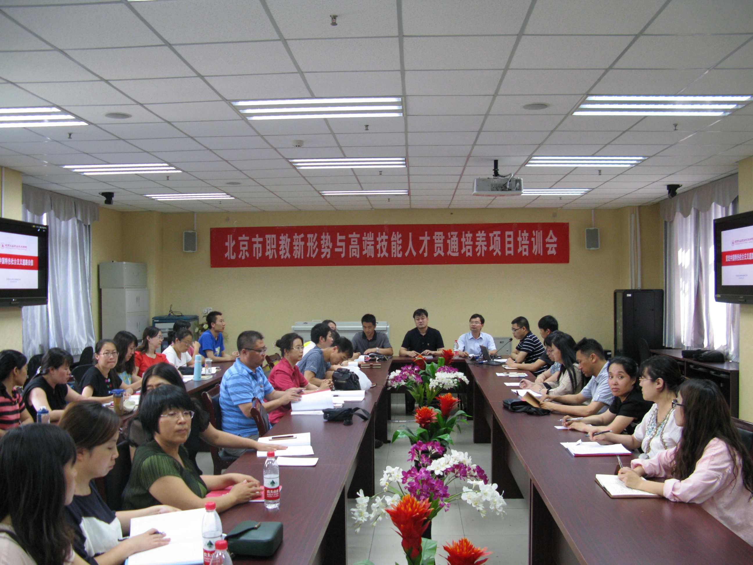 cdaeb7786a0246bebb8c449773f8b328.jpg cdaeb7786a0246bebb8c449773f8b328.jpg