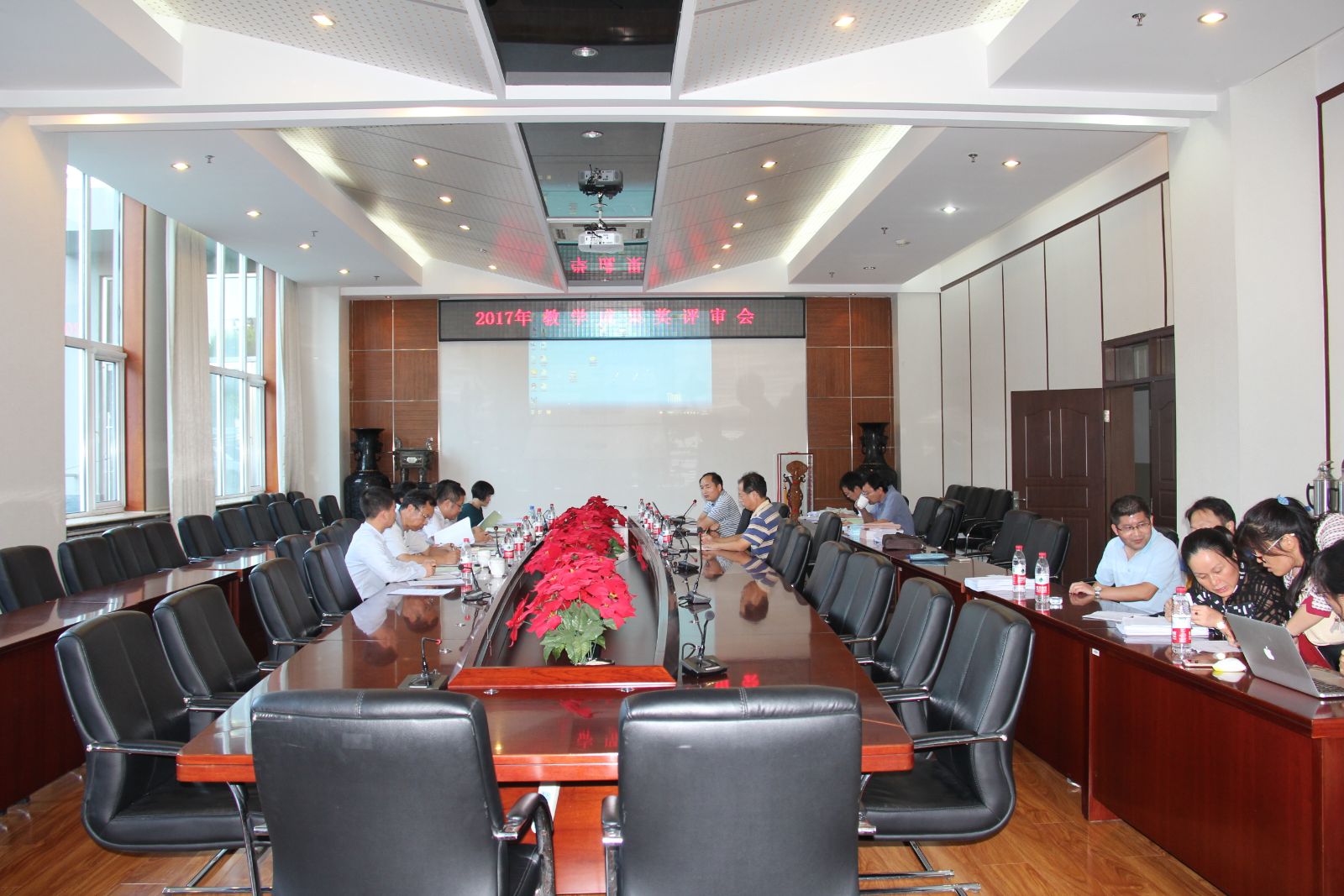 d44b42de8bbf4486a856e3ea500e8eb1.jpg d44b42de8bbf4486a856e3ea500e8eb1.jpg